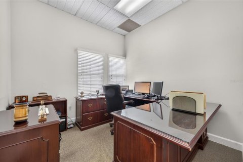 Immobilier commercial à vendre à Winter Park, Floride: 561.97 m2 № 2224646 - photo 23