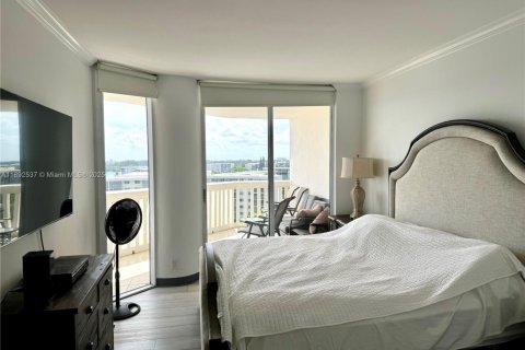 Copropriété à vendre à Aventura, Floride: 2 chambres, 105.91 m2 № 1946374 - photo 9