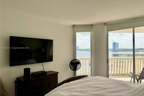 Copropriété à vendre à Aventura, Floride: 2 chambres, 105.91 m2 № 1946374 - photo 10