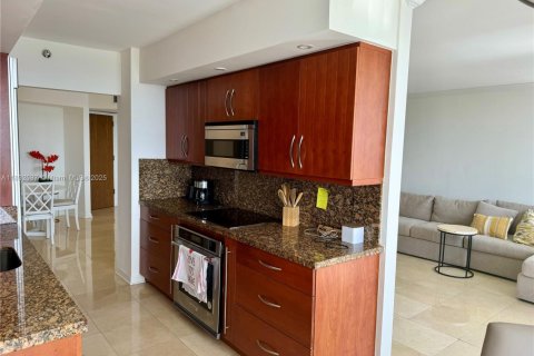 Copropriété à vendre à Aventura, Floride: 2 chambres, 105.91 m2 № 1946374 - photo 7
