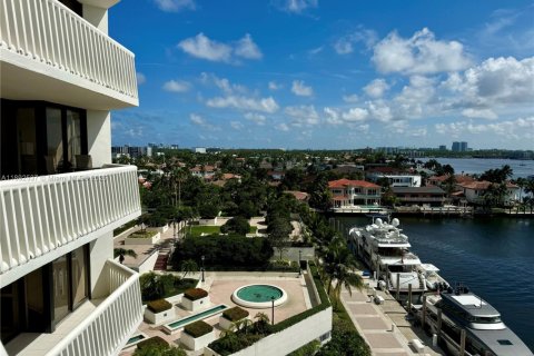 Copropriété à vendre à Aventura, Floride: 2 chambres, 105.91 m2 № 1946374 - photo 18