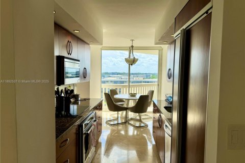 Copropriété à vendre à Aventura, Floride: 2 chambres, 105.91 m2 № 1946374 - photo 8