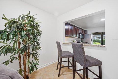 Copropriété à vendre à Tampa, Floride: 2 chambres, 110.09 m2 № 2388176 - photo 11