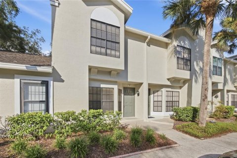 Condo à Tampa, Floride, 2 chambres  № 2388176
