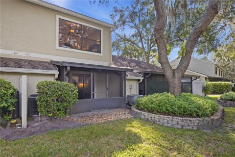 Copropriété à vendre à Tampa, Floride: 2 chambres, 110.09 m2 № 2388176 - photo 3