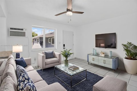 Appartement à louer à Miami, Floride: 1 chambre, 56.67 m2 № 1957059 - photo 1