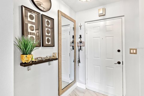 Condo in Venice, Florida, 2 bedrooms  № 1635117 - photo 3