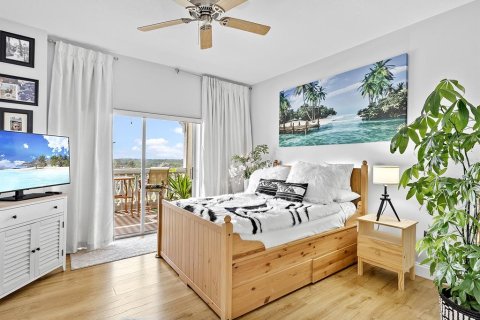 Condo in Venice, Florida, 2 bedrooms  № 1635117 - photo 16