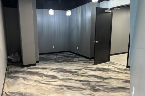 Immobilier commercial à louer à Clearwater, Floride: 102.19 m2 № 2134568 - photo 11