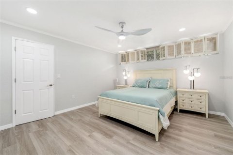 Condo in Winter Park, Florida, 1 bedroom  № 2199749 - photo 14
