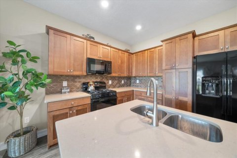 House in OCALA PRESERVE in Ocala, Florida 2 bedrooms, 122.45 sq.m. № 1915422 - photo 4