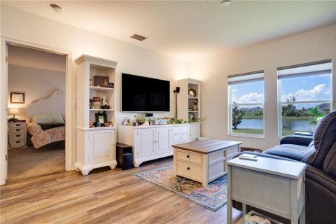 Casa en alquiler en Palmetto, Florida, 3 dormitorios, 141.86 m2 № 1918918 - foto 10