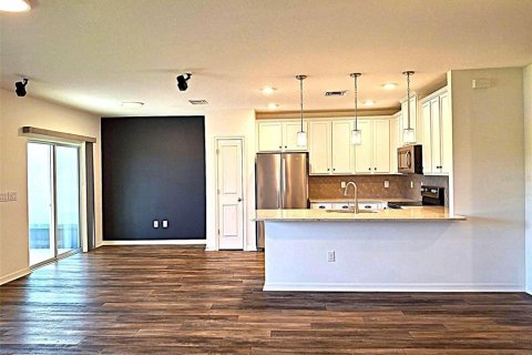 Casa en alquiler en Palmetto, Florida, 3 dormitorios, 141.86 m2 № 1918918 - foto 7