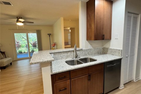 Condo in Lake Mary, Florida, 2 bedrooms  № 1817522 - photo 8