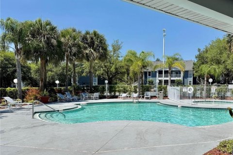 Condo in Lake Mary, Florida, 2 bedrooms  № 1817522 - photo 25