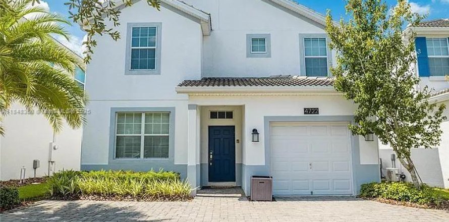 House in Kissimmee, Florida 5 bedrooms, 286.23 sq.m. № 1850530