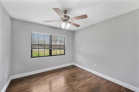 Casa en venta en Lakeland, Florida, 4 dormitorios, 185.8 m2 № 2230645 - foto 17