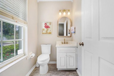 Townhouse in Tampa, Florida 2 bedrooms, 118.54 sq.m. № 2237175 - photo 16