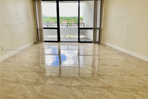 Copropriété à louer à Miami, Floride: 2 chambres, 115.94 m2 № 1821823 - photo 6