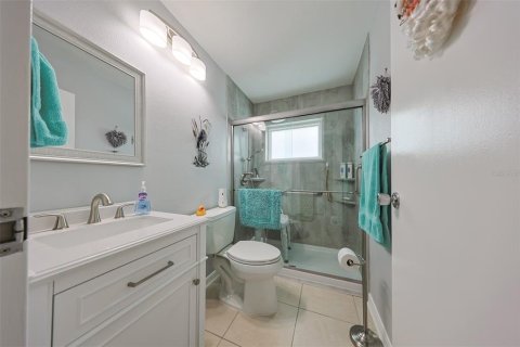 Condo in Sun City Center, Florida, 2 bedrooms  № 1535824 - photo 22