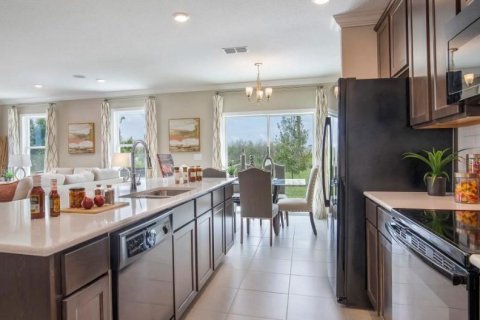 Casa en venta en Poinciana, Florida, 4 dormitorios, 177.35 m2 № 1563587 - foto 5