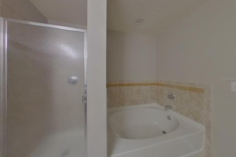 Casa en alquiler en New Port Richey, Florida, 4 dormitorios, 212.47 m2 № 1910957 - foto 10