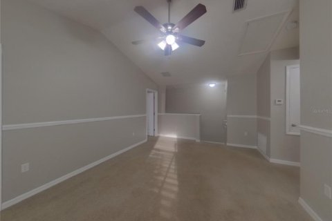 Casa en alquiler en New Port Richey, Florida, 4 dormitorios, 212.47 m2 № 1910957 - foto 17