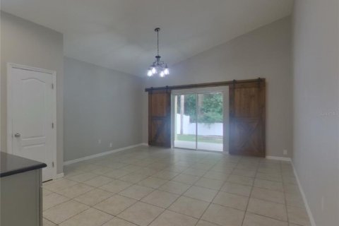 Casa en alquiler en New Port Richey, Florida, 4 dormitorios, 212.47 m2 № 1910957 - foto 4