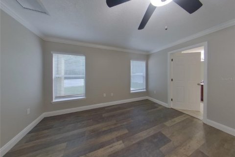 Casa en alquiler en New Port Richey, Florida, 4 dormitorios, 212.47 m2 № 1910957 - foto 6