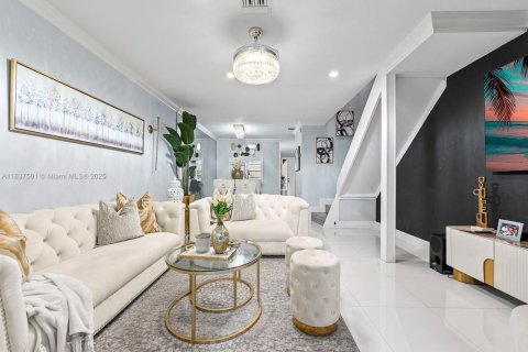 Touwnhouse à vendre à Coral Springs, Floride: 3 chambres, 120.77 m2 № 1936031 - photo 6