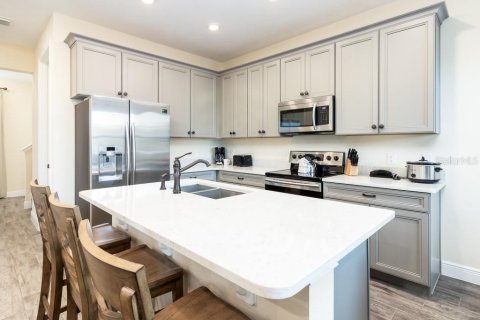 Casa en venta en Kissimmee, Florida, 4 dormitorios, 206.43 m2 № 1512241 - foto 8