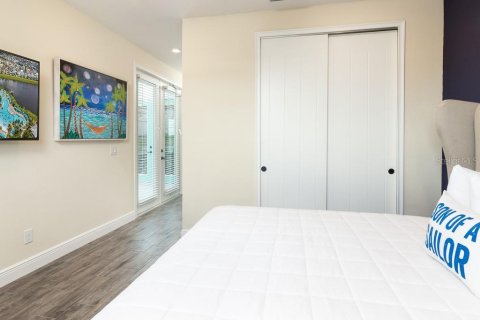 Casa en venta en Kissimmee, Florida, 4 dormitorios, 206.43 m2 № 1512241 - foto 16