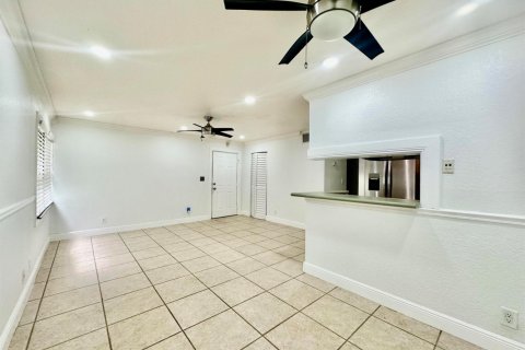 Copropriété à vendre à Coral Springs, Floride: 2 chambres, 74.32 m2 № 2245420 - photo 20