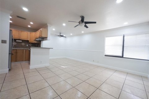 Copropriété à vendre à Coral Springs, Floride: 2 chambres, 74.32 m2 № 2245420 - photo 11