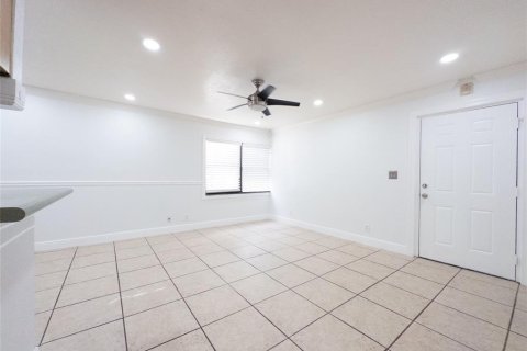 Copropriété à vendre à Coral Springs, Floride: 2 chambres, 74.32 m2 № 2245420 - photo 12