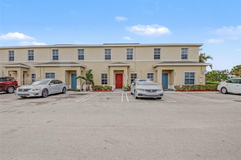 Touwnhouse à vendre à Florida City, Floride: 3 chambres, 140.47 m2 № 2046351 - photo 28