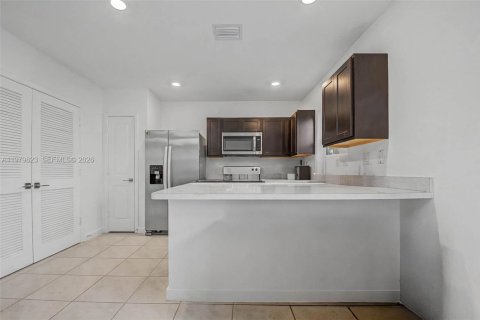 Touwnhouse à vendre à Florida City, Floride: 3 chambres, 140.47 m2 № 2046351 - photo 21