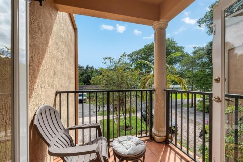 Adosado en venta en Fort Lauderdale, Florida, 5 dormitorios, 286.98 m2 № 2250682 - foto 17