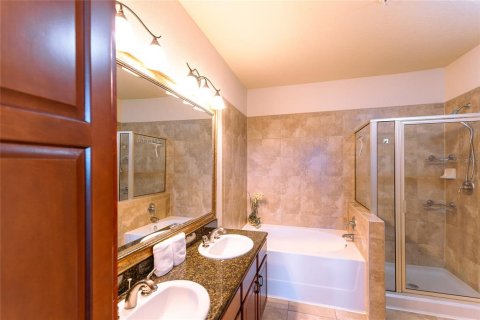 Condominio en venta en Davenport, Florida, 2 dormitorios, 96.53 m2 № 1910244 - foto 15