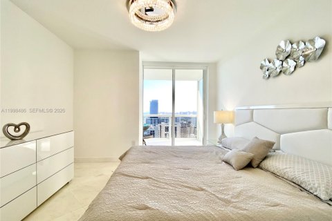 Condominio en alquiler en Hallandale Beach, Florida, 3 dormitorios, 161 m2 № 2060630 - foto 28