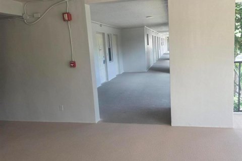 Condo in Pompano Beach, Florida, 1 bedroom  № 2401833 - photo 20