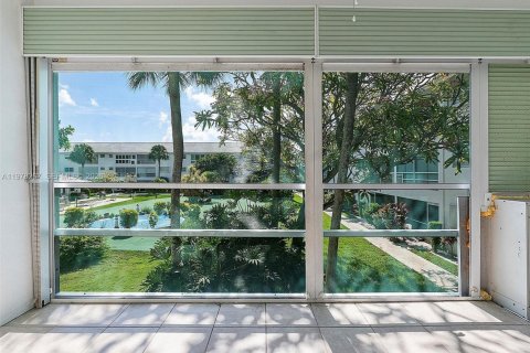 Copropriété à vendre à Lighthouse Point, Floride: 1 chambre, 62.8 m2 № 2045239 - photo 8