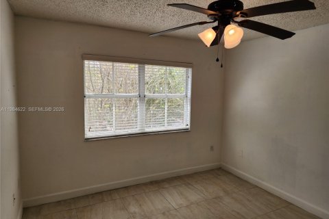 Copropriété à vendre à Miramar, Floride: 2 chambres, 87.33 m2 № 2048681 - photo 7