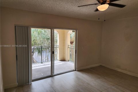 Copropriété à vendre à Miramar, Floride: 2 chambres, 87.33 m2 № 2048681 - photo 9