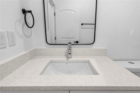 Apartamento en alquiler en Englewood, Florida, 3 dormitorios, 111.48 m2 № 1912688 - foto 25