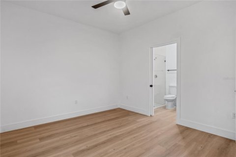 Apartamento en alquiler en Englewood, Florida, 3 dormitorios, 111.48 m2 № 1912688 - foto 19