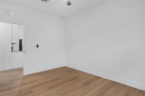 Apartamento en alquiler en Englewood, Florida, 3 dormitorios, 111.48 m2 № 1912688 - foto 23
