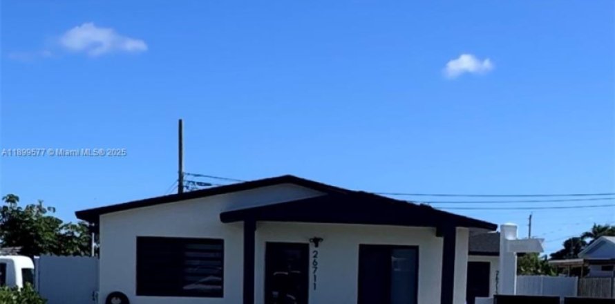 Propiedad comercial en Homestead, Florida 148.27 m2 № 1970863