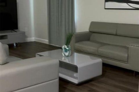Villa ou maison à vendre à Plant City, Floride: 3 chambres, 170.01 m2 № 2388911 - photo 2