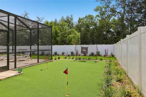 House in Spring Hill, Florida 4 bedrooms, 259.48 sq.m. № 2117049 - photo 27
